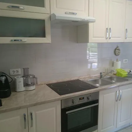 Apartman Sanja Appartamento *