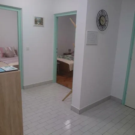 Apartman Sanja Apartment
